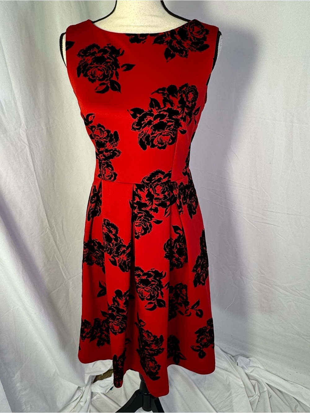 Studio One Red Black Floral Fit & Flare Dress Sz 6 Cocktail Party Chic